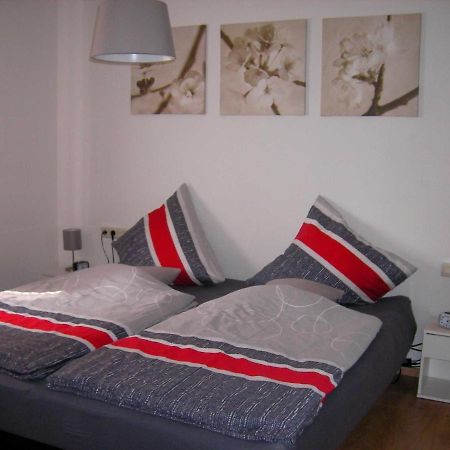 Apartamento Haus Ellbogen Momlingen Exterior foto