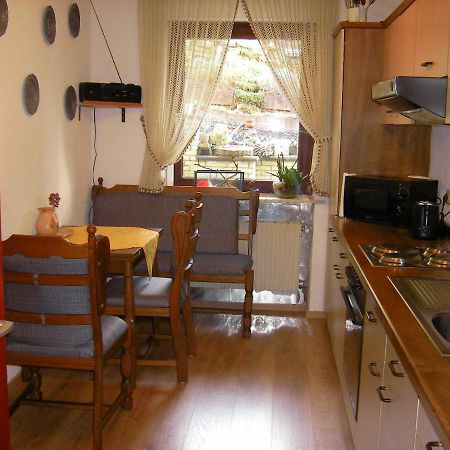 Apartamento Haus Ellbogen Momlingen Exterior foto