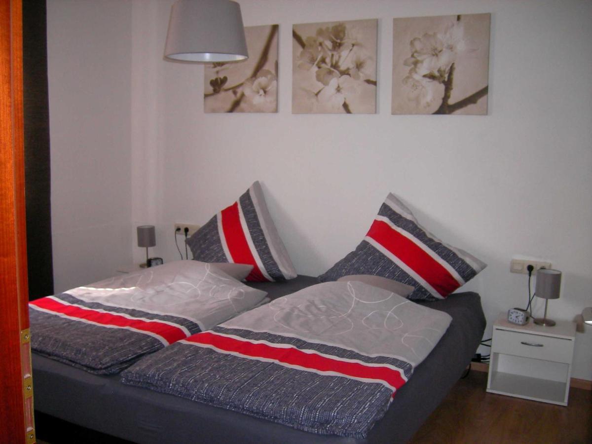 Apartamento Haus Ellbogen Momlingen Exterior foto