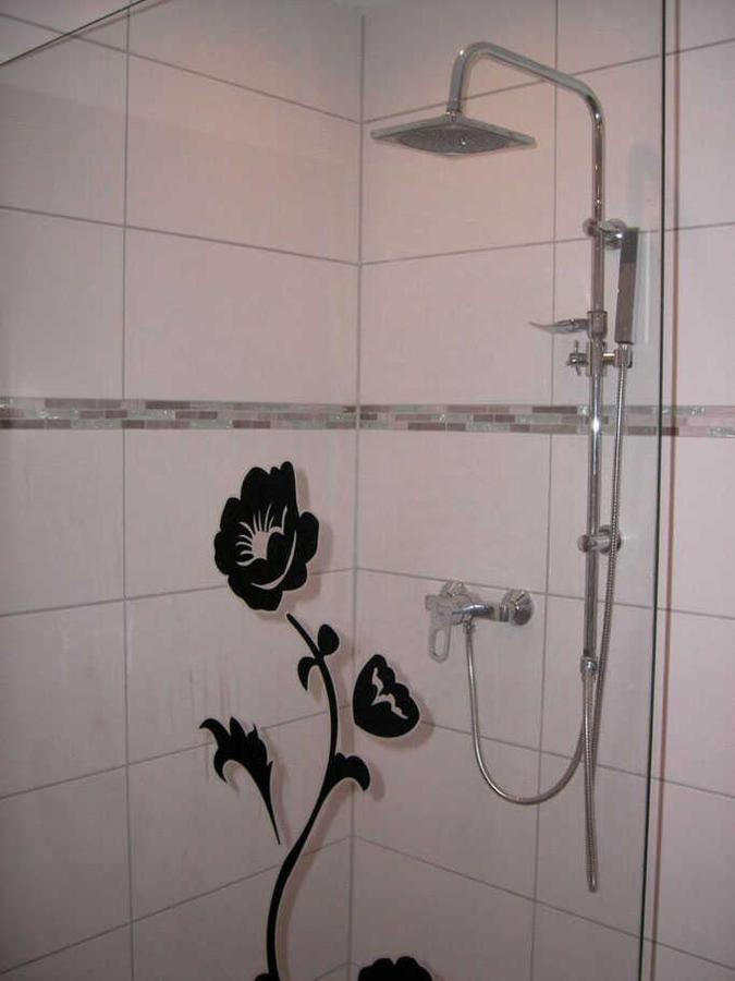 Apartamento Haus Ellbogen Momlingen Exterior foto