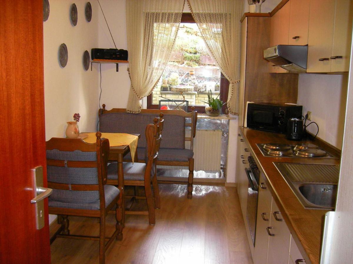 Apartamento Haus Ellbogen Momlingen Exterior foto